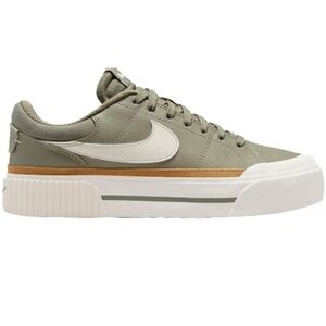Nike Women's Court Legacy Lift Shoes